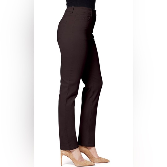 NWT Gloria Vanderbilt Women's Classic Amanda High Rise Tapered Jean Size 8 - Picture 2 of 3